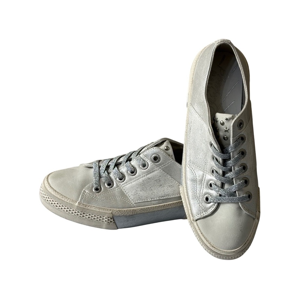 Blowfish Malibu Sneakers 9M Silver Womens Metallic Star Studs Glitter